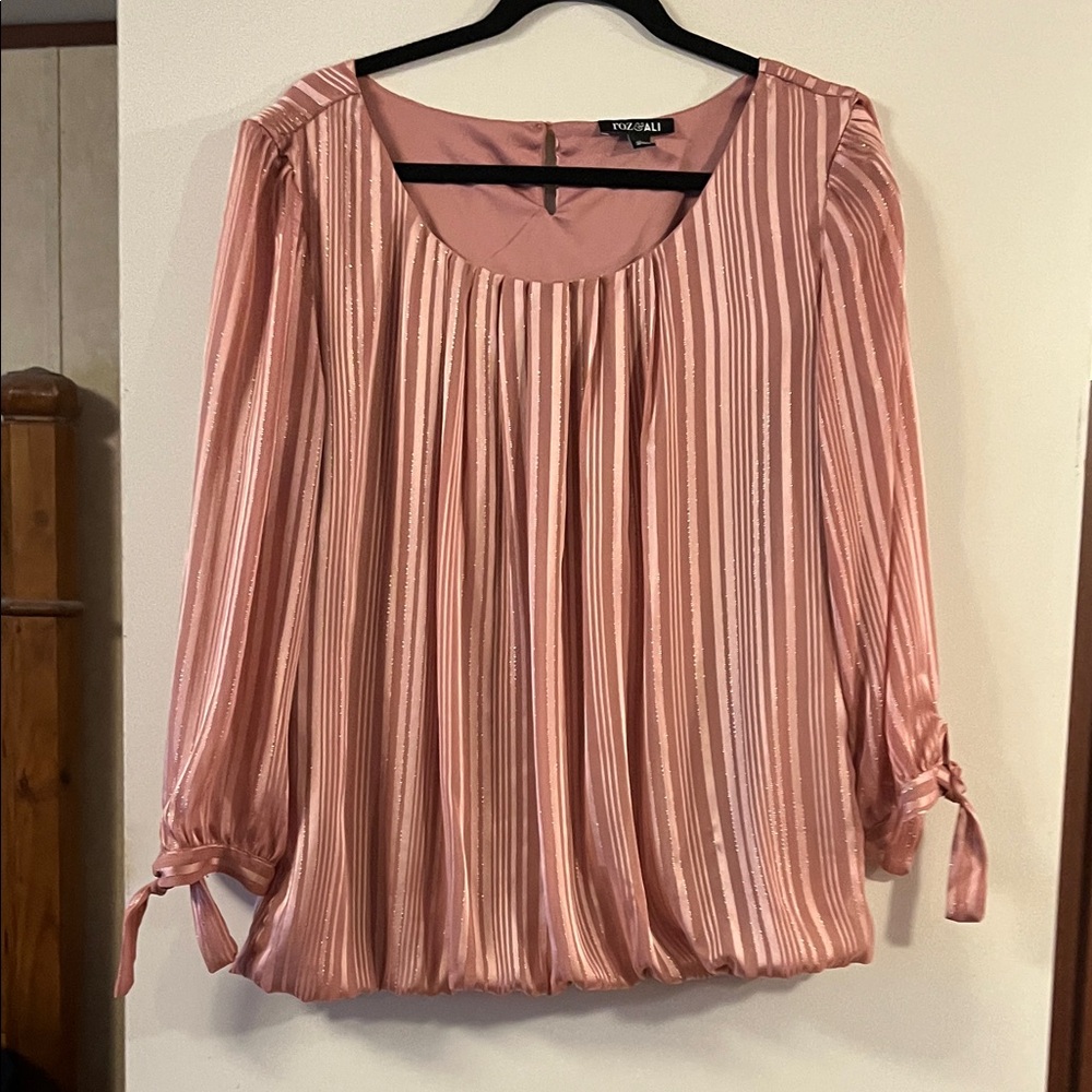 ROZ & ALI Women's Blouse in Pink glittery stripes